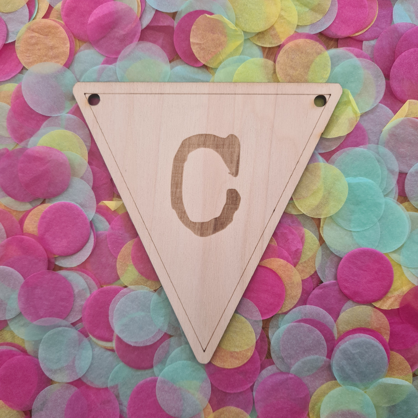 Houten Vlaggetjes - Letter C